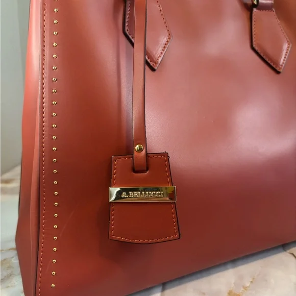 Asia Bellucci Italian Leather Bag - Picture 6 of 11